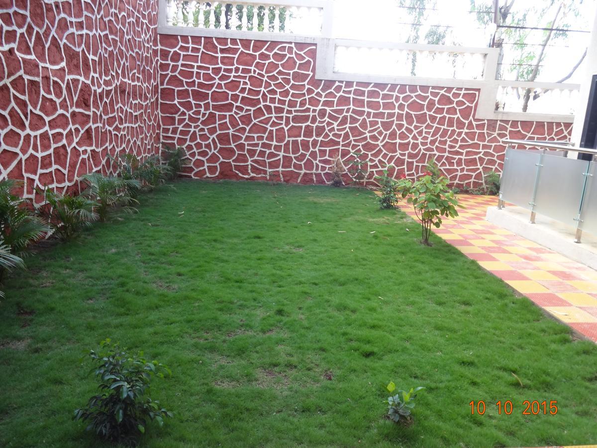 Malhar Bungalow Panchgani Buitenkant foto